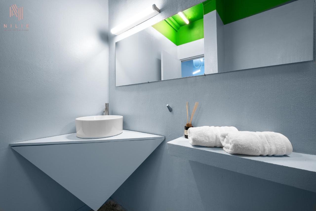 Colorful, Nilie Hospitality Mgmt Apartment Tesalonika Bagian luar foto