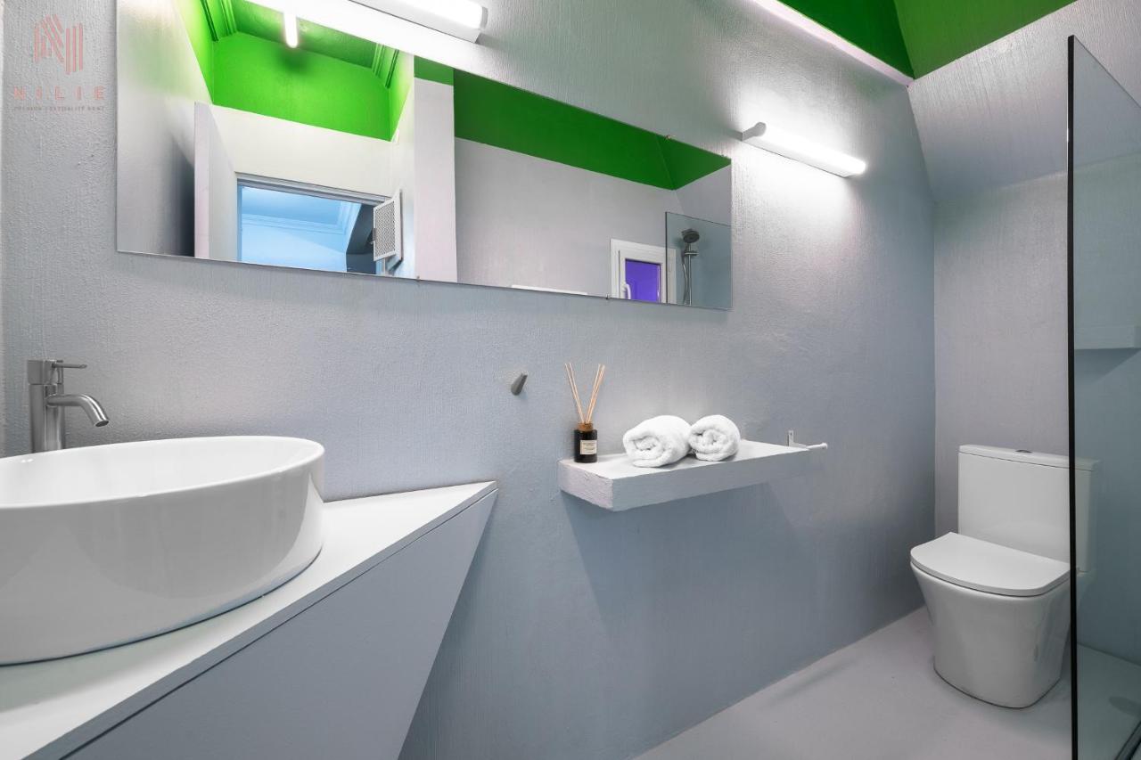 Colorful, Nilie Hospitality Mgmt Apartment Tesalonika Bagian luar foto